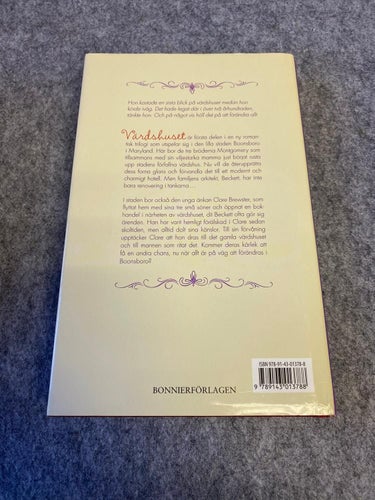 Nora Roberts - Världshuset