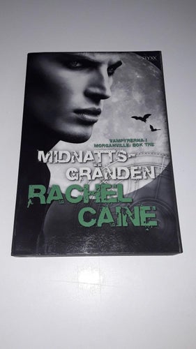 Vampyrerna i Morganville 3: Midnattsgränden (Rachel Caine)
