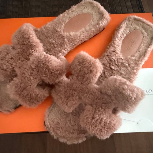 Hermès Oran Rose Aube Shearling