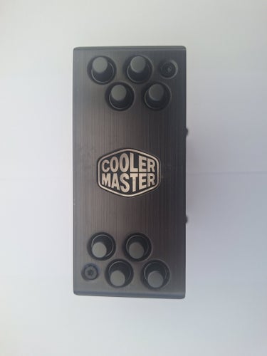 Cooler Master CPU-kylare utan fläkt och fästen