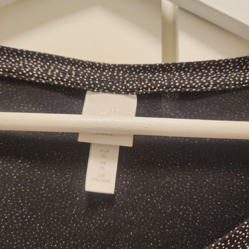 H&M svart topp, storlek XL