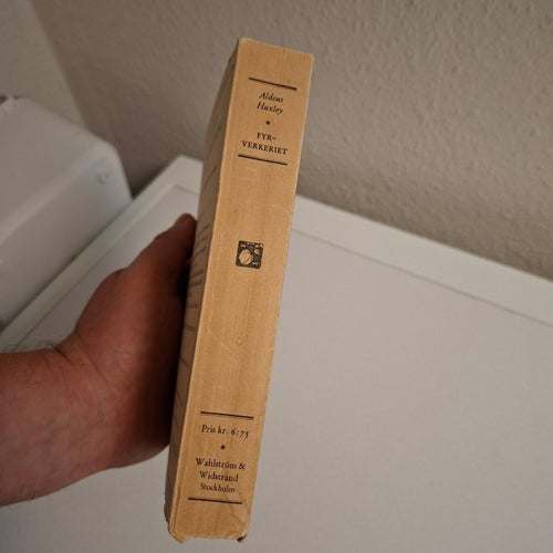 Fyrverkeriet (sv 1a) av Aldous Huxley