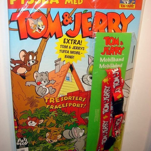 TOM & JERRY I ORIGINAL PLAST med leksak 2004 nr 7 BAND