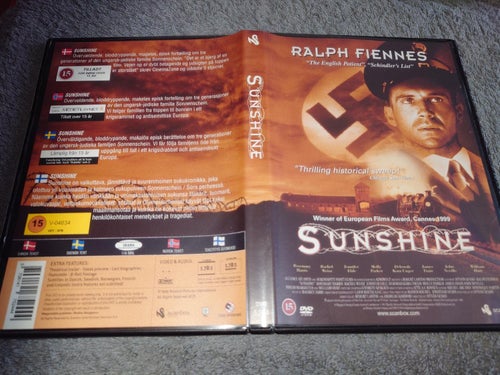 Sunshine (Ralph Fiennes, Rachel Weisz, John Neville)
