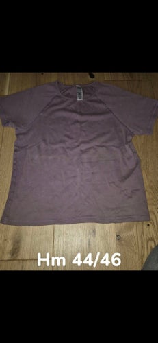 H&M lila t-shirt, storlek 44/46