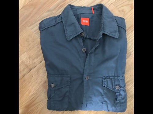 Boss Hugo Boss grå skjorta, Ledig modell storlek M Som Ny
