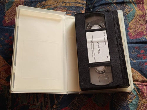 White Fang - CARTOON - VHS (Svenskt Tal)