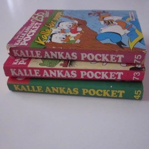 3 stycken Kalle Anka pockets No 45, 73 och 75 Musse Pigg hål