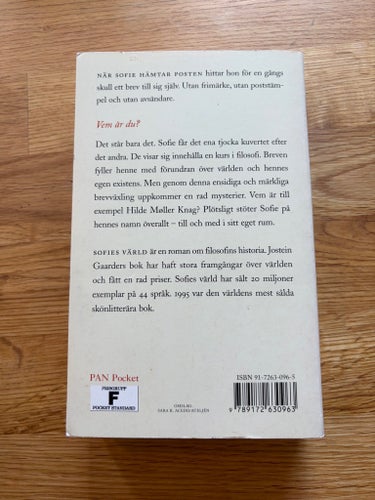 Sofies värld av Jostein Gaarder, Pocket