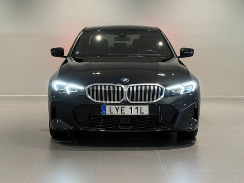 BMW 330e Sedan Steptronic, 292hk, 2025