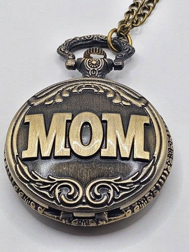 Fickur - klocka - MOM - Quartz