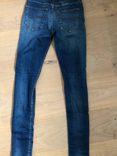 Tiger of Sweden mörkblå jeans, storlek 27/34