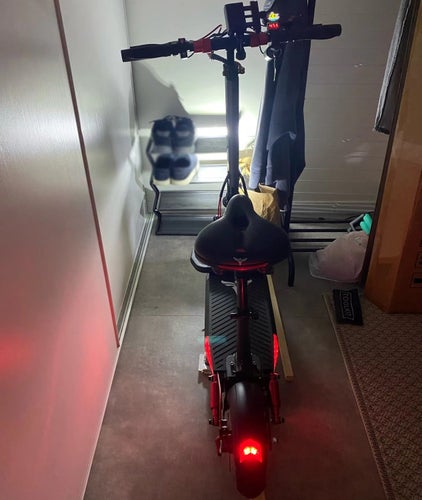 830W-48V-18.2AH elskoter för vuxen med avtagbar sits, 45-50km/h elsparkcykel
