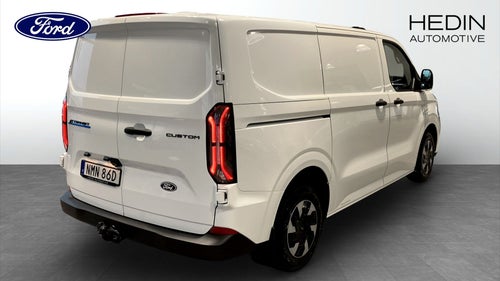 Ford E-Transit Custom 320 TREND SKÅP 320S 218HK finns hemma för omgående leveran