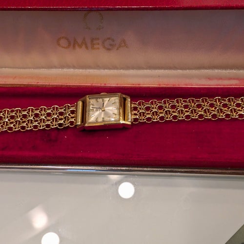 Omega Damklocka med 18K Guld ca 1955, 23,6 gram