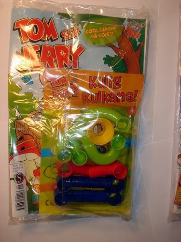 TOM & JERRY I ORIGINAL PLAST med leksak 2009 nr 9 KULKANA
