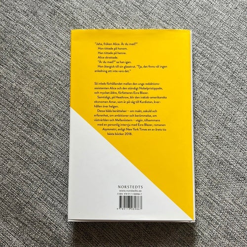 Asymmetri av Lisa Halliday, 2019