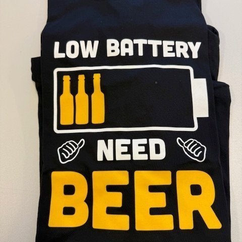T- Shirt med Motivtryck Low Battery -L