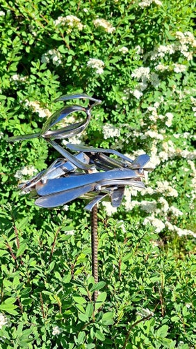 Blomstöd "Nästet