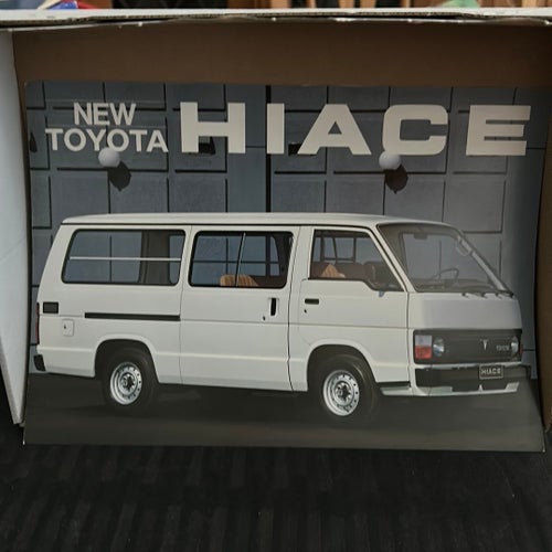 Toyota Hiace-broschyr på engelska.