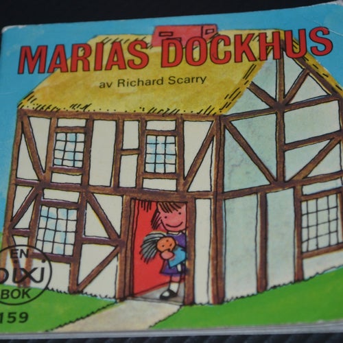 Äldre Pixi bok Marias dockhus ( av Richars Scarry )