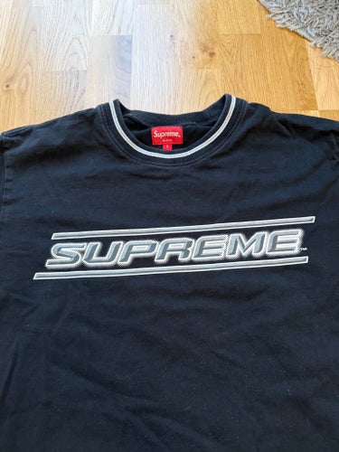 Supreme svart långärmad tröja, storlek L