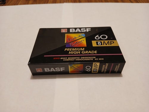 BASF 8 MP, 60 min Premium Grade (Band för videokamera) - Inplastad