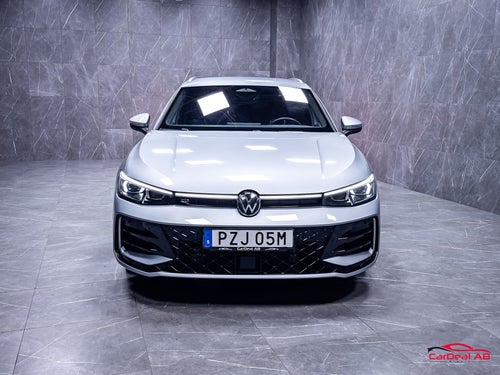 Volkswagen Passat Sportscombi 2.0 TDI 4M R-Line Massage *SE SPEC* MOMS