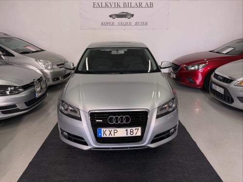 Audi A3 Sportback 1.6 TDI / nybesiktigad/ fint skick / Drag