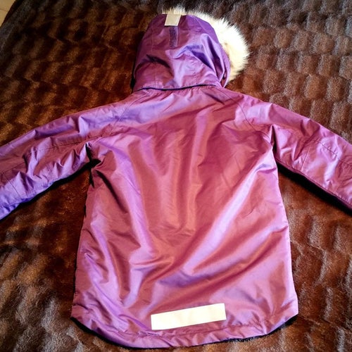 Jättefin Lila Wallride Skidjacka Snowboard Jacka med avtagbar luva Stl: 158