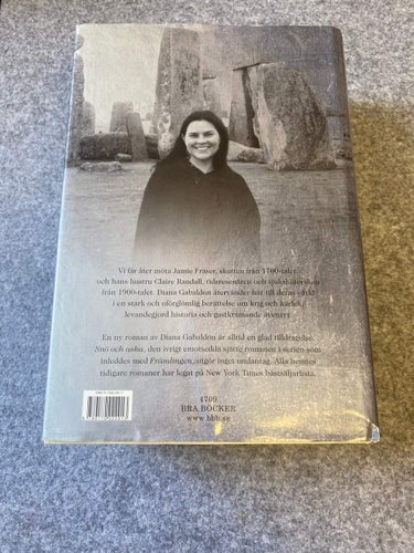 Diana Gabaldon - Snö och aska