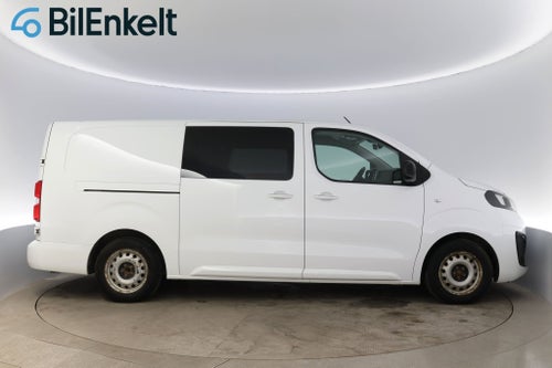 Opel Vivaro-e Crew Van 75 kWh 6-sits Drag Navigation MOMS