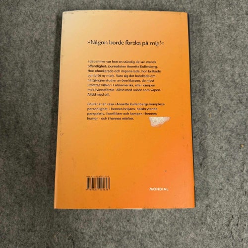 Anna Hedenmo - Solitär en biografi om Annette Kullenberg