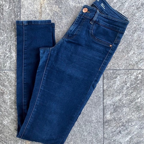 Jacqueline de Yong jeans – Slim fit – Mörkblå – Strl S / L32 – Stretch
