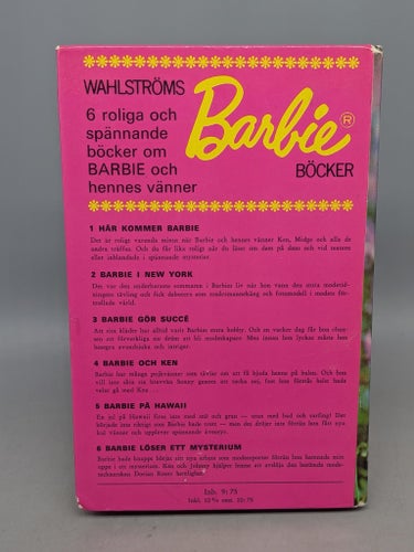 Här Kommer Barbie - Cynthia Lawrence, Bette Lou Maybee