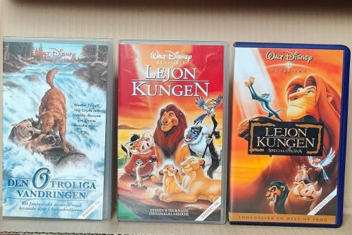6 VHS filmer: Lejonkungen, Tarzan, Nalle Puh, Pocahontas II, Den Otroliga