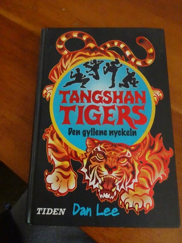 Toppskick Dan Lee Tangshan Tigers Den Gyllene Nyckeln