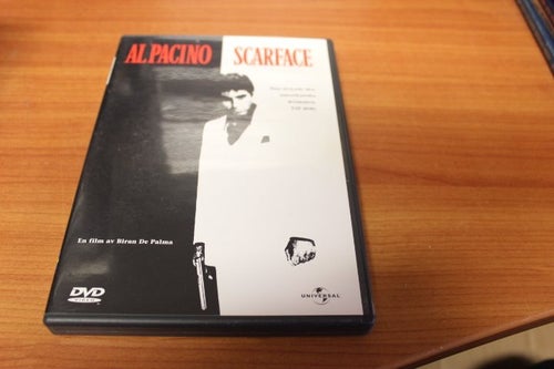 DVD-film: Scarface (Al Pacino)