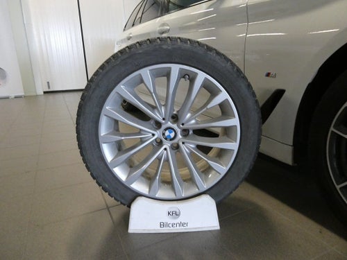 BMW 520d xDrive Touring M Sport Aut-Drag-360kam-HUD-Navi-Värmare-SoV
