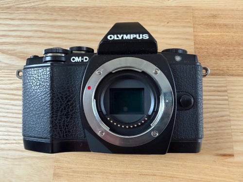 Olympus OM-D E-M10 systemkamera mark i (M43 - micro four thirds)
