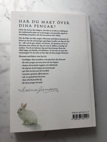 Ekonomi med hjärta av Iréne Jansson, 2016. Signerad?