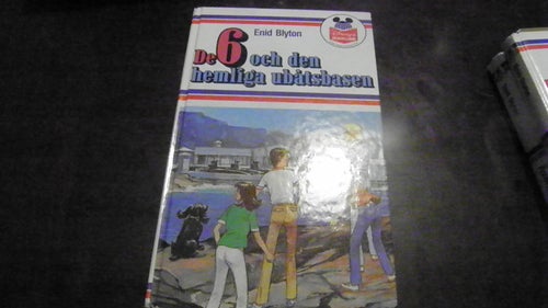 Disney´s Bokklubb De 6 och den hemliga ubåtsbasen