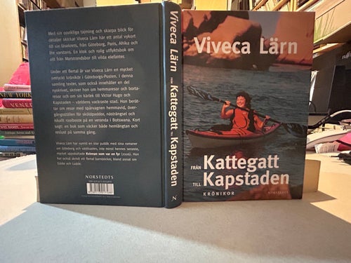 Från Kattegatt till Kapstaden, krönikor av Viveca Lärn, bok, Very Fine plus