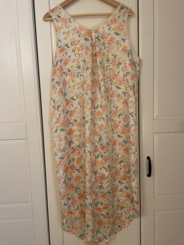 Vackert vintage-nattlinne