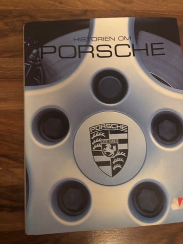 Historien om Porsche & Historien om Ferrari