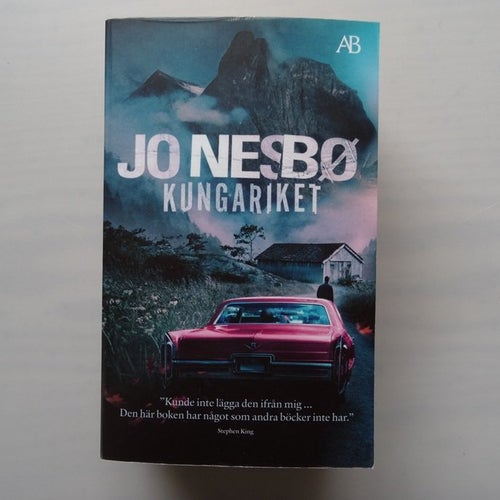 Kungariket av Jo Nesbø, pocket