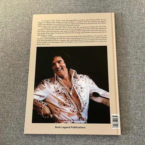 Elvis Caught in a Trap av Arjan Deelen