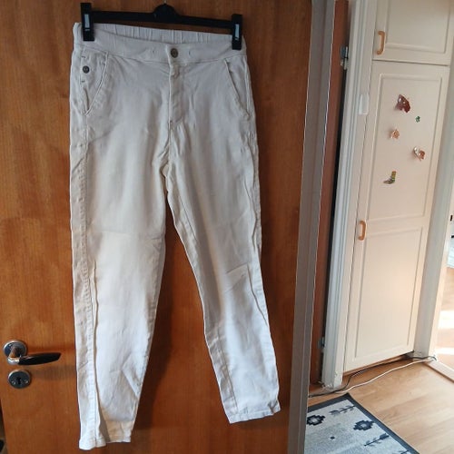 Zara beige byxor, size 11-12 , 152 cm