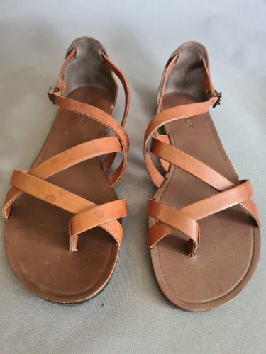 Vagabond sandaler i brunt läder, storlek 37