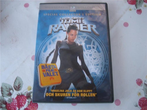 Lara Croft: Tomb Raider (Angelina Jolie)